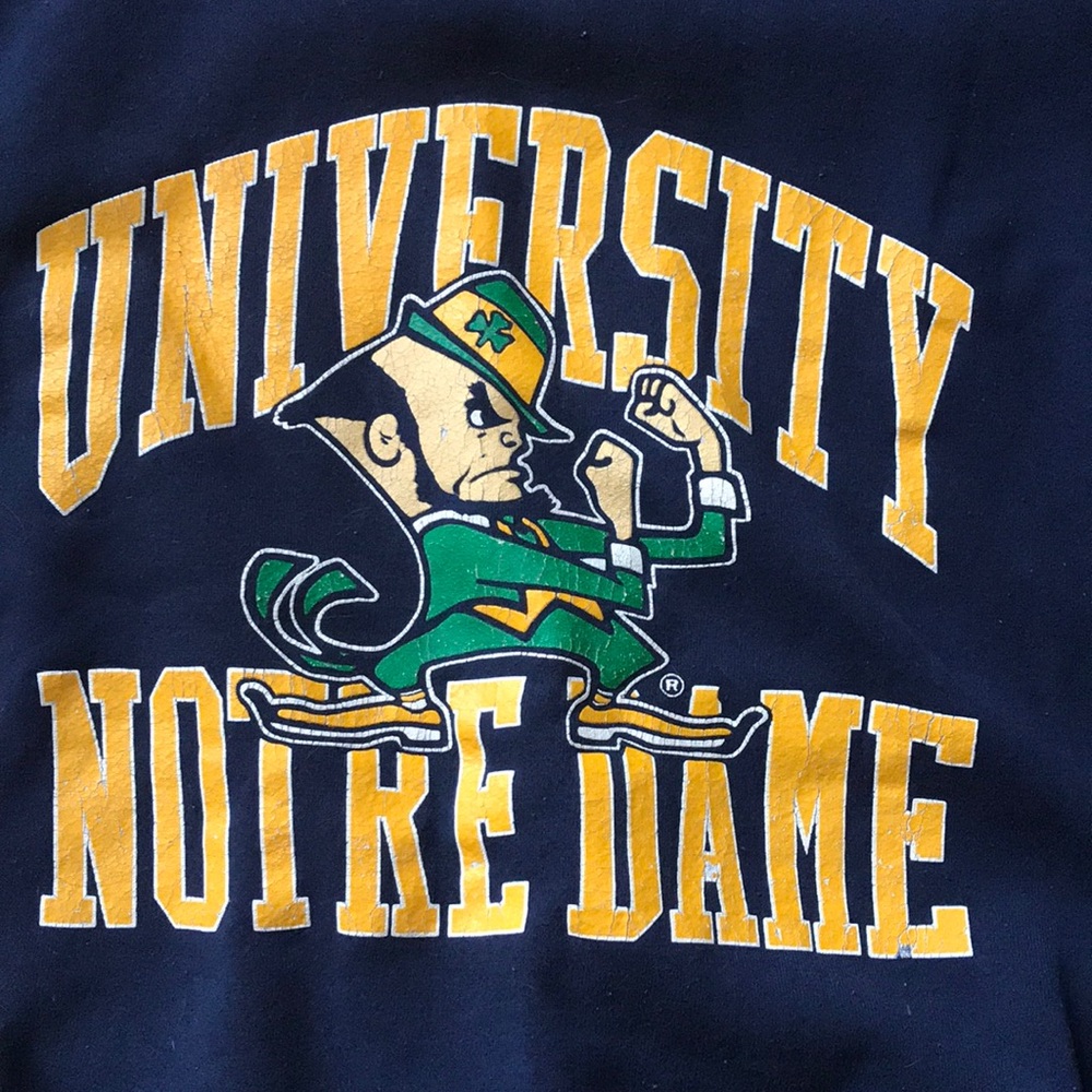 Old school Notre Dame crew sweatshirt.